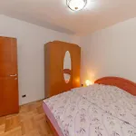 Apartment Qservice Petrovac