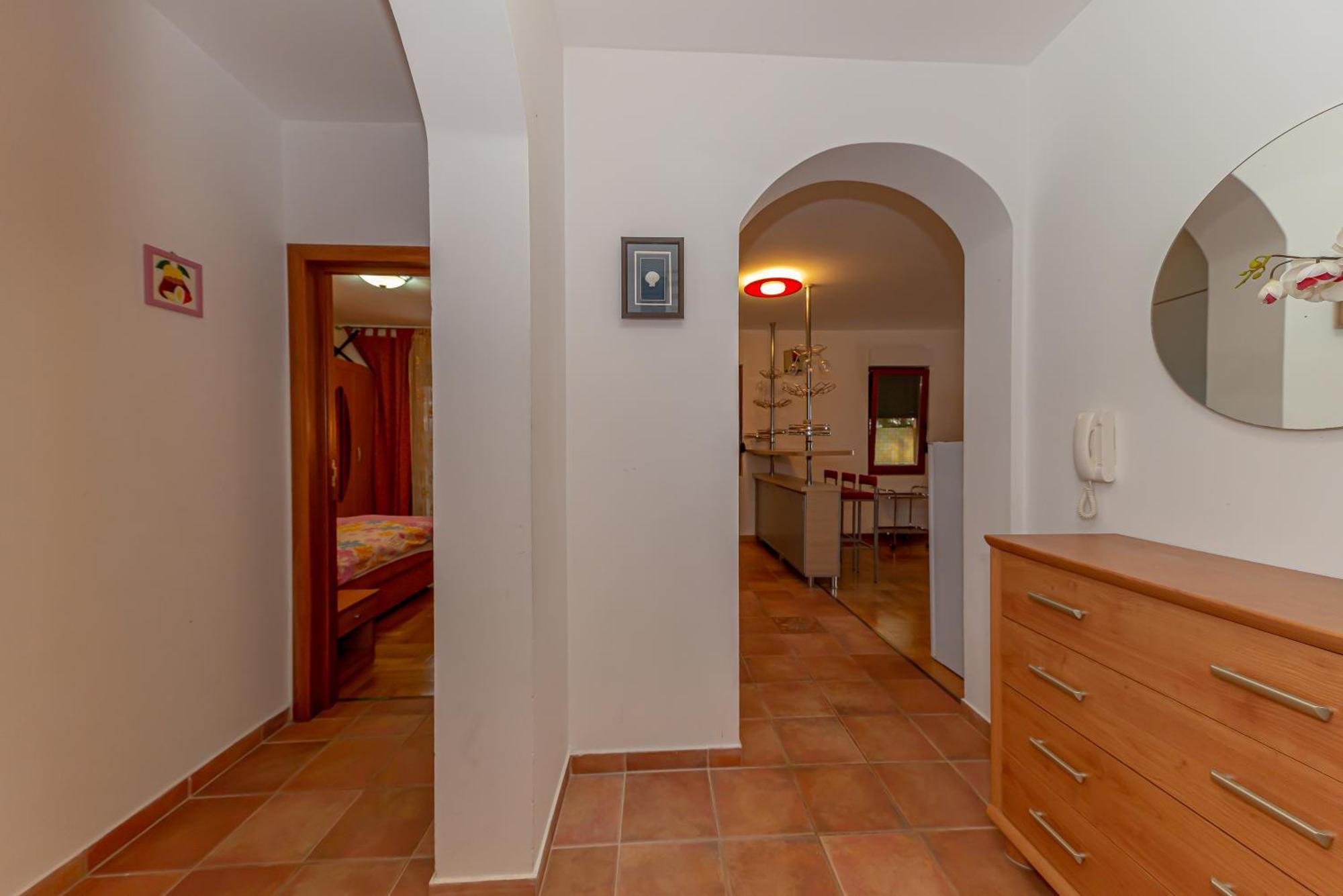 Apartament Qservice Petrovac Budva