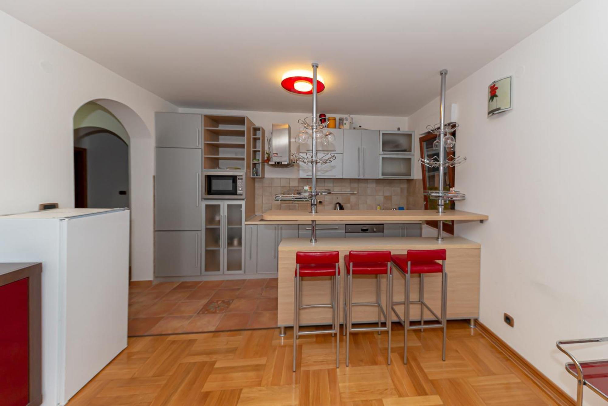 Qservice Petrovac Apartament *