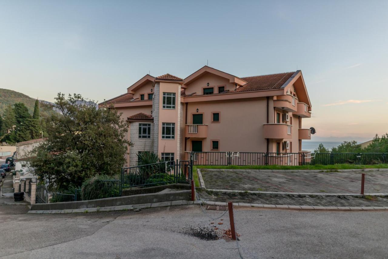 Qservice Petrovac Apartament