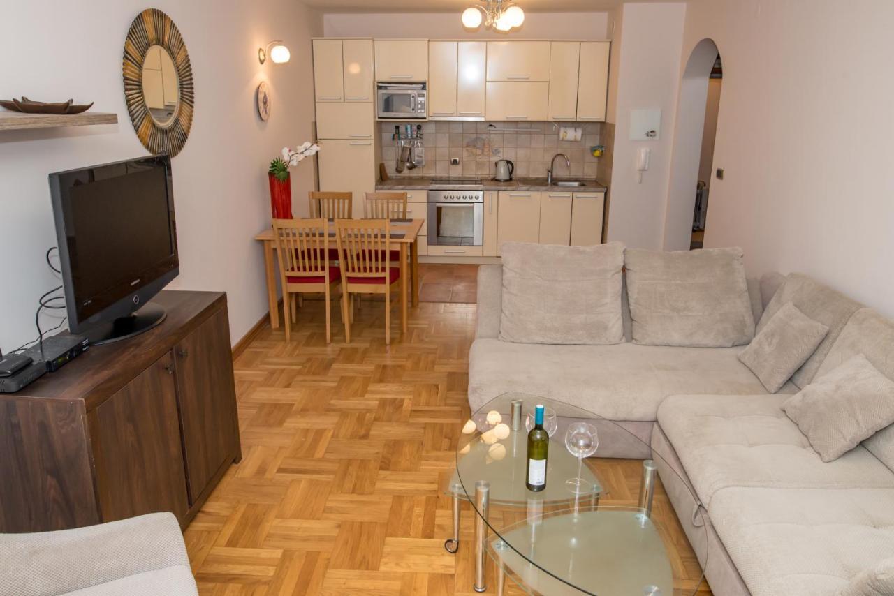 Qservice Petrovac Apartament Budva