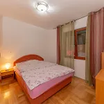 Apartment Qservice Petrovac